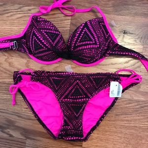 Brand new hot pink string bikini